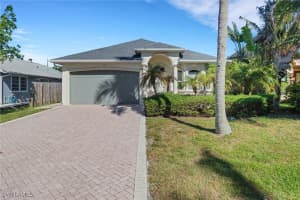 555 93rd Avenue, Naples, FL 34108 Sold 05/28/25