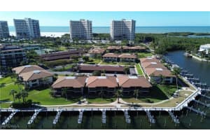 561 Seaview Court, Marco Island, FL 34145 Sold 01/21/25