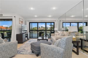 561 Seaview Court, Marco Island, FL 34145 Sold 01/21/25