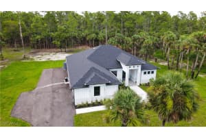 3279 40th Avenue, Naples, FL 34117 Sold 04/04/25
