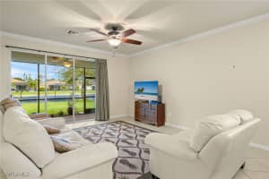 2517 Laurentina Lane, Cape Coral, FL 33909 - MLS#224097661