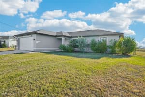 1044 43rd Terrace, Cape Coral, FL 33909 Sold 03/28/25