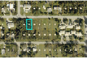 461 Monterey Street, North Fort Myers, FL 33903 Sold 01/21/25