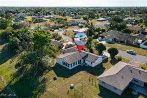 274 Ground Dove Circle, Lehigh Acres, FL 33936 Sold 01/10/25