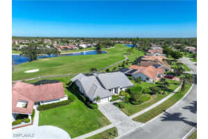 1333 Foxfire Lane, Naples, FL 34104 Sold 12/27/24