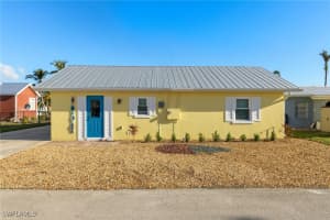 2531 Broadwater Street, Matlacha, FL 33993 Sold 01/28/25