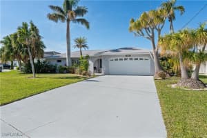 3718 Se 21st Ave, Cape Coral