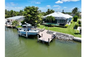 404 Panay Avenue, Naples, FL 34113 Sold 07/07/25