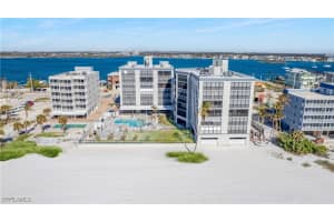 394 Estero Boulevard, Fort Myers Beach, FL 33931 Sold 02/20/25