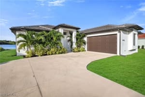 18025 Royal Hammock Boulevard, Naples, FL 34114 Sold 03/07/25