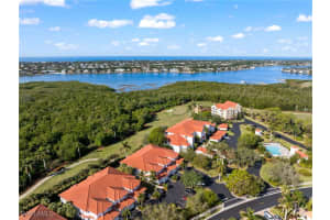 4700 Yacht Harbor Dr, Naples, FL 34112, Sold 12/19/24