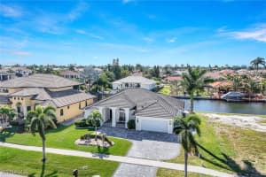 222 Barfield Drive, Marco Island, FL 34145 Sold 04/08/25