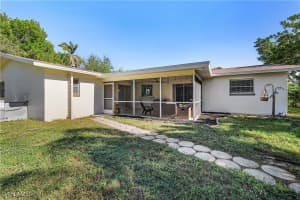5218 Pocatella Court, Cape Coral, FL 33904 - MLS#224098209