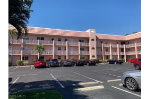 170 Turtle Lake Ct 304, Naples