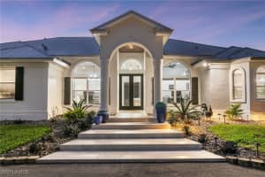 241 13th Street, Naples, FL 34117 Sold 01/22/25