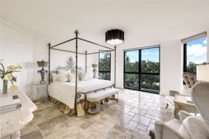 6597 Nicholas Blvd 306, Naples