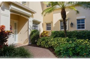 693 Vintage Reserve Circle, Naples, FL 34119 Sold 02/27/25