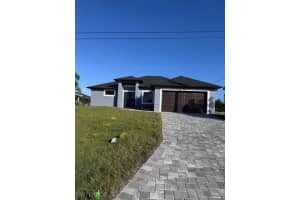 925 8th Terrace, Cape Coral, FL 33993 Sold 06/30/25