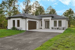 641 37TH Avenue, Naples, FL 34117 Sold 04/30/25