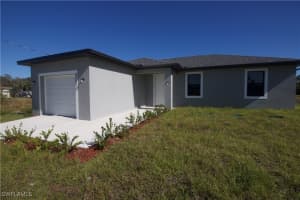 8004 Spice Court, Labelle, FL 33935 Sold 05/12/25