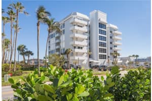 9790 Gulf Shore Drive, Naples, FL 34108 Sold 04/15/25
