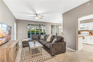 24827 Lakemont Cove Lane, Bonita Springs, FL 34134 - MLS#224098586