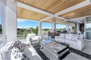 275 8th Street, Naples, FL 34102 Sold 03/21/25