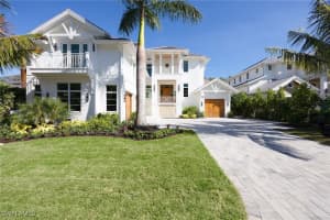 3277 Gordon Drive, Naples, FL 34102 - MLS#224098627