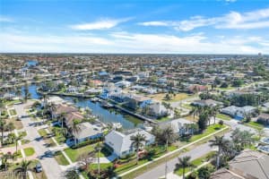 239 Castaways Street, Marco Island, FL 34145 - MLS#224098630
