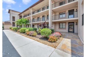 7340 Saint Ives Way, Naples, FL 34104 Sold 04/10/25