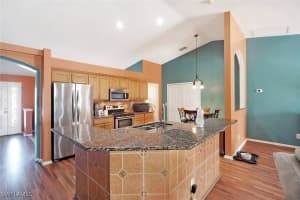 720 10th Street, Cape Coral, FL 33991 Sold 01/30/25
