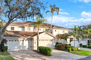 5080 Yacht Harbor Cir 103, Naples
