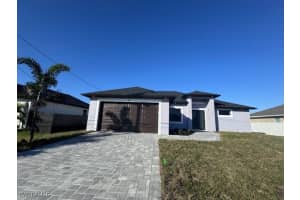 30 13th Place, Cape Coral, FL 33993 Sold 08/14/25