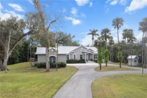 5261 Melaluca Drive, Fort Myers, FL 33905 Sold 02/07/25