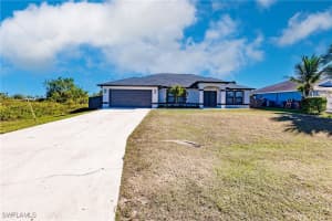 327 Rawlings Avenue, Lehigh Acres, FL 33974 - MLS#224099031