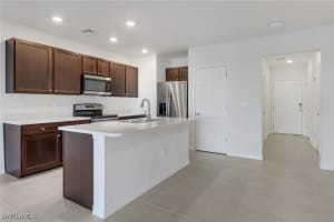 15176 Wildflower Circle, Naples, FL 34119 Sold 04/25/25