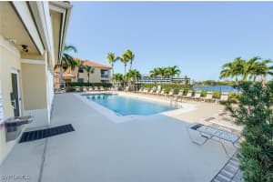 4241 Bellasol Cir 1922, Fort Myers