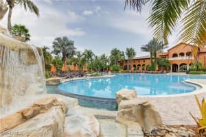 9153 Chula Vista St 13204, Naples
