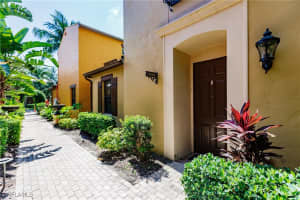 9153 Chula Vista Street, Naples, FL 34113 - MLS#224099119