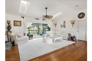 3231 HORSE CARRIAGE Way, Naples, FL 34105 Sold 04/04/25