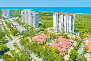 7225 Pelican Bay Boulevard, Naples, FL 34108 - MLS#224099133
