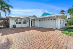 254 Curlew Street, Fort Myers Beach, FL 33931 Sold 01/31/25