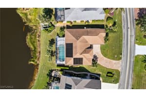 22373 FOUNTAIN LAKES Boulevard, Estero, FL 33928-2323 Sold 01/21/25