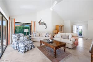 802 Reef Point Circle, Naples, FL 34108 Sold 03/18/25