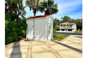 1308 Amethyst Lake Lane, Naples, FL 34114 - MLS#224099376