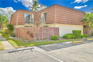 5243 Cedarbend Dr 2, Fort Myers
