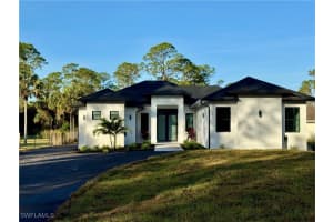 483 4TH Street, Naples, FL 34120 Sold 06/30/25