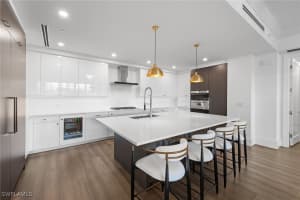 1130 3rd Ave S 215, Naples