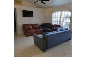 571 11th Street, Naples, FL 34117 - MLS#224099723