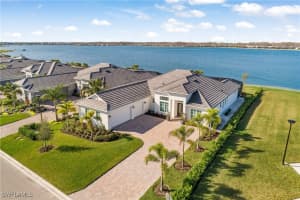 13974 Blue Bay Circle, Fort Myers, FL 33913 - MLS#224099749